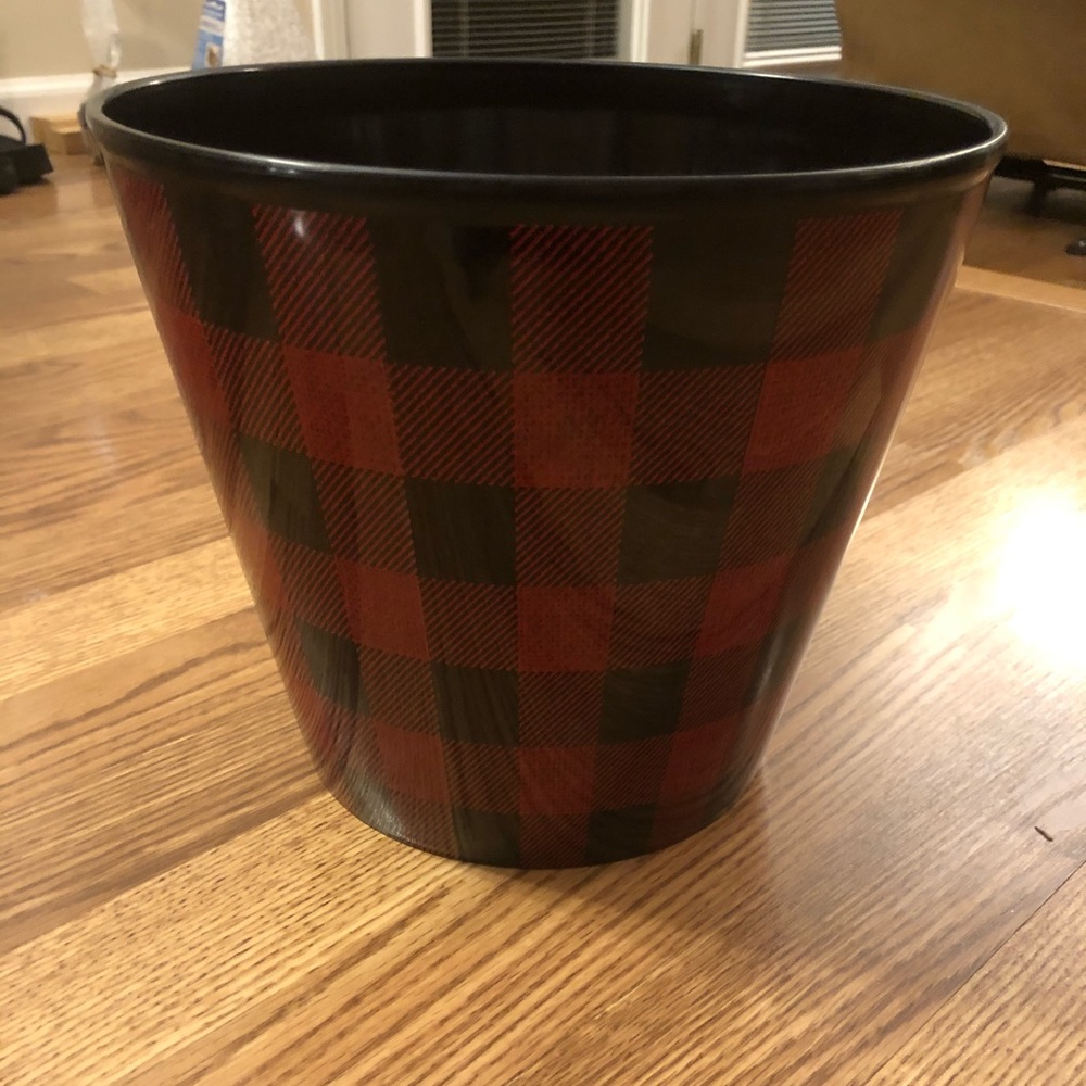 Gingham planter